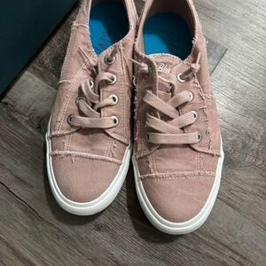 Blowfish Pink Canvas Sneakers